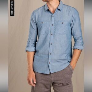 Toad & Co. Honcho Dos Organic Cotton Long Sleeve Chambray Shirt. Size Large.